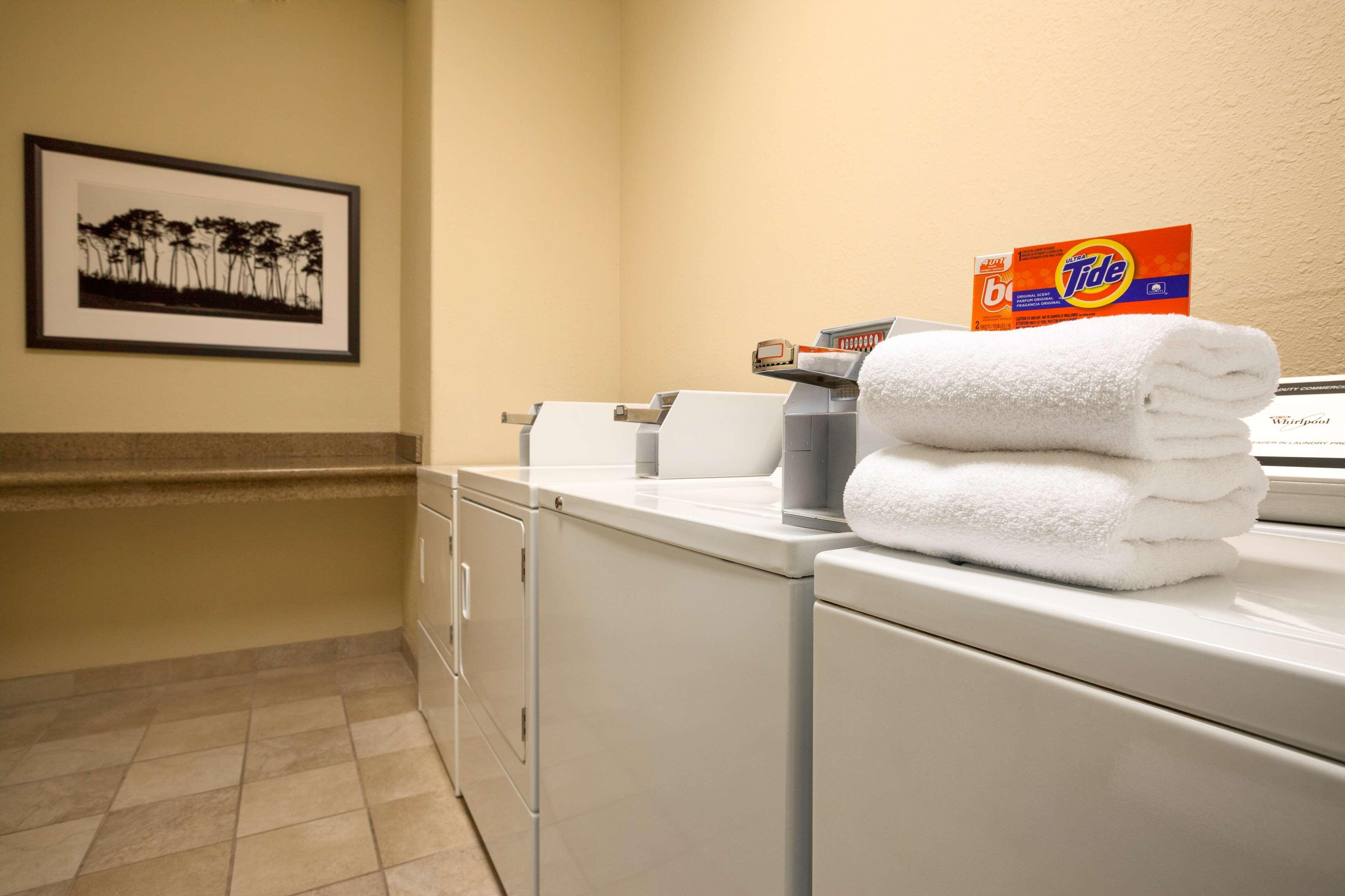 Country Inn & Suites By Radisson Asheville River Arts District Εξωτερικό φωτογραφία