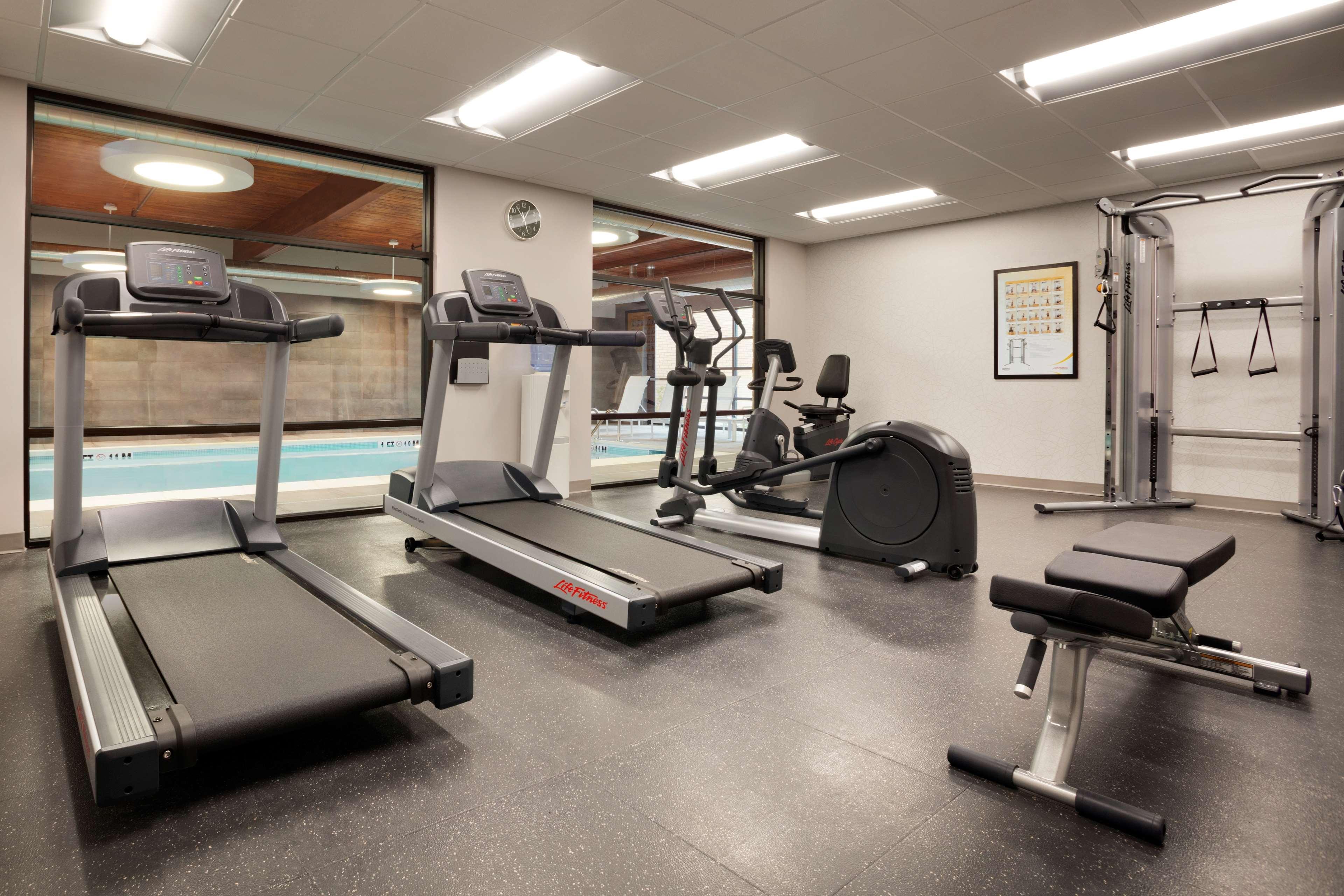 Country Inn & Suites By Radisson Asheville River Arts District Εξωτερικό φωτογραφία