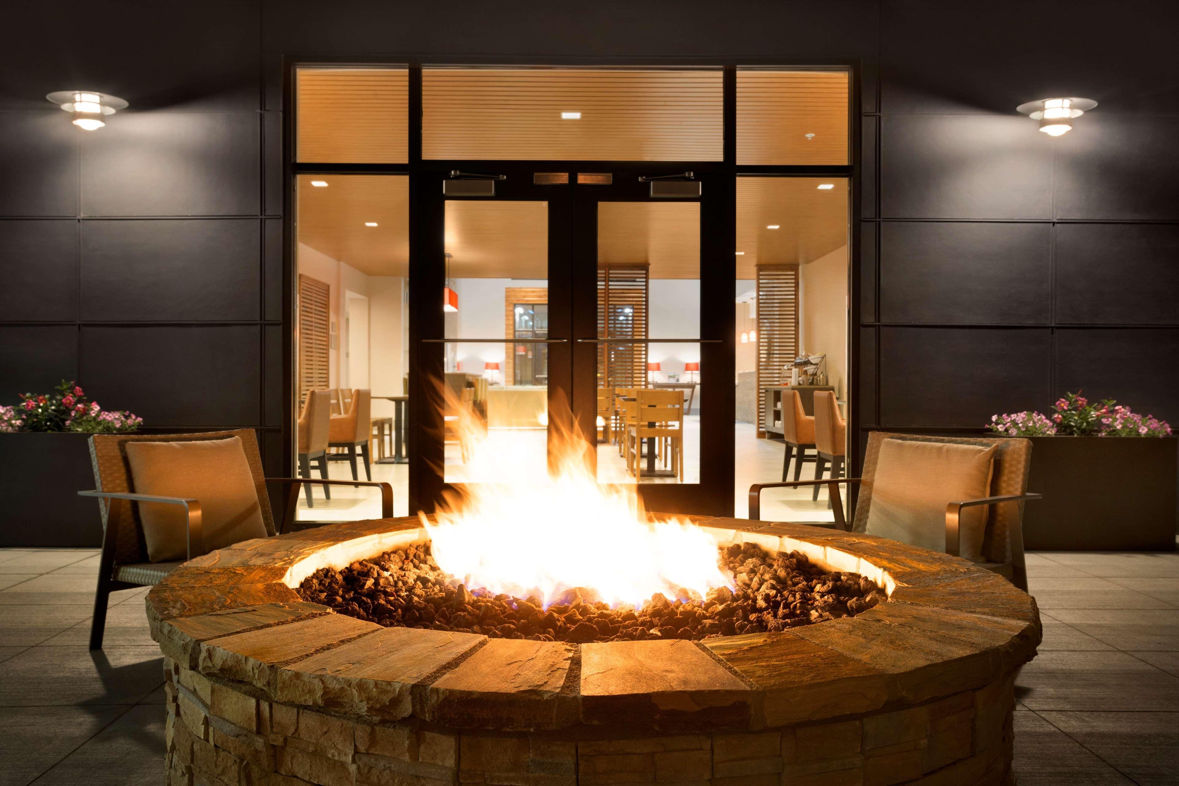Country Inn & Suites By Radisson Asheville River Arts District Εξωτερικό φωτογραφία